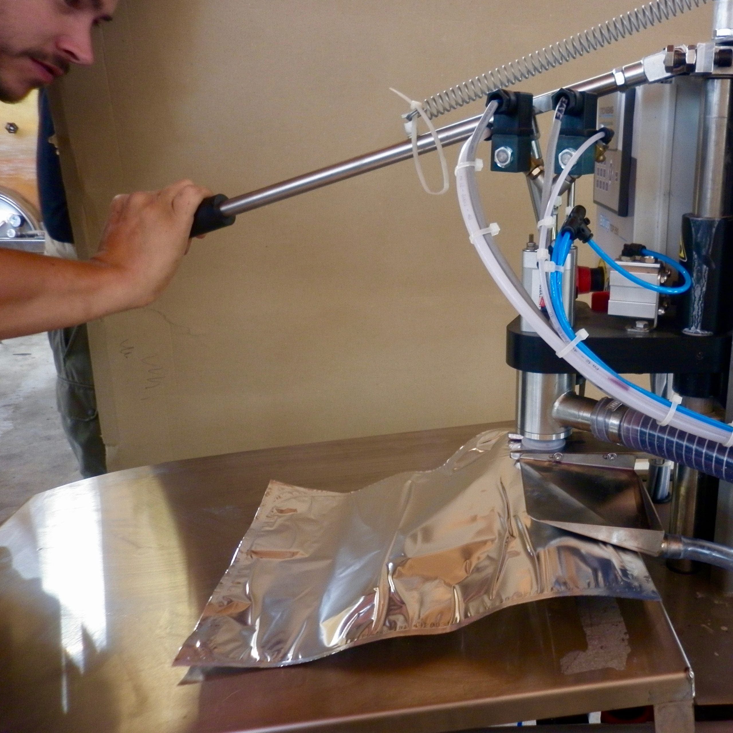 catherine bernard - grenache - 2019 - route des cretes - cubi bio - bib bio - vin bio 6