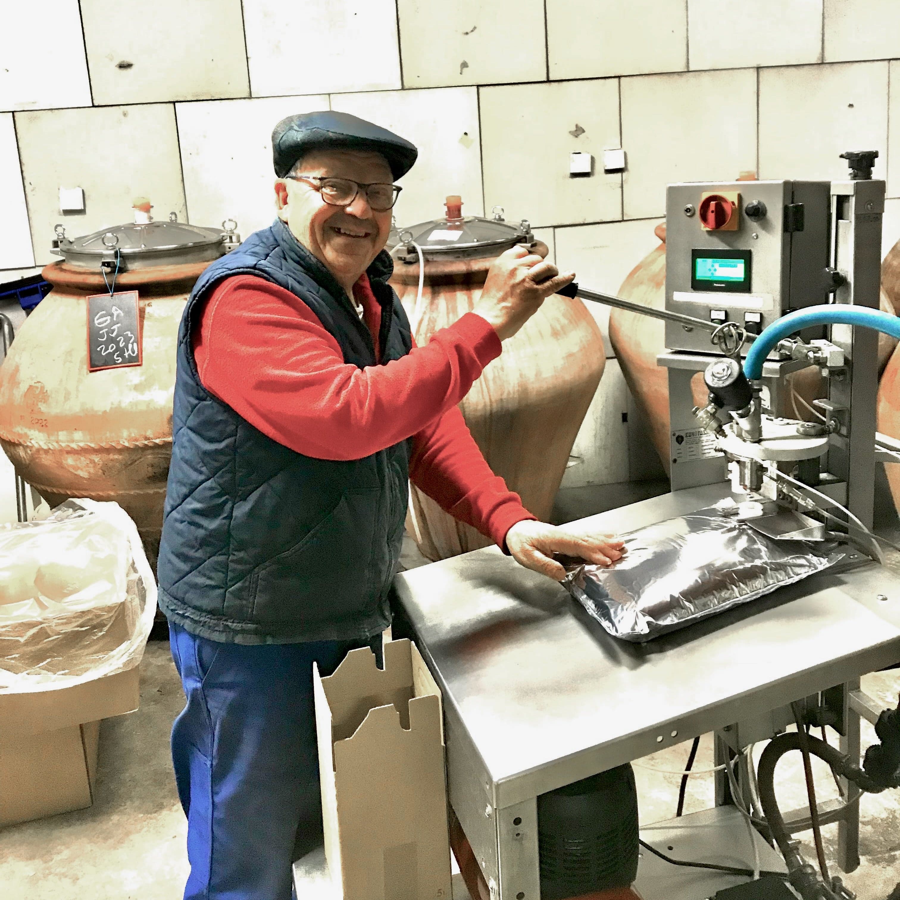 Red Submarine 1945 (AOC Brouilly)