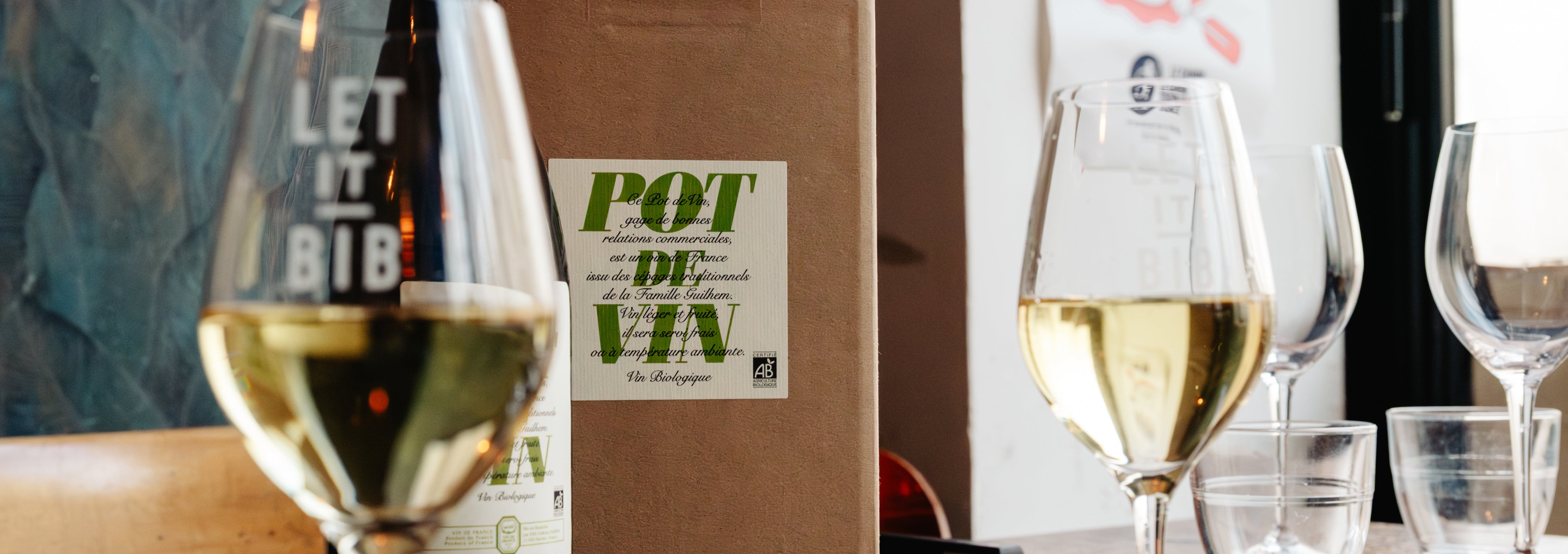Dégustation et lecture d'étiquette — reconnaître les signes de qualité d'une bonne bouteille de vin